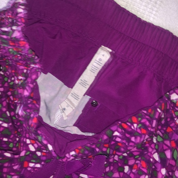 Lululemon shorts - Picture 3 of 3